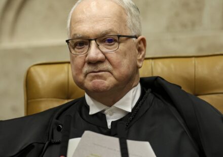 fachin-devolve-relatoria-do-caso-do-inss-a-mendonca-e-mantem-master