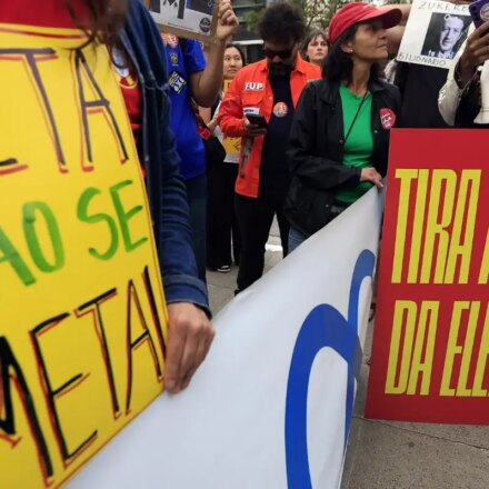 justica-manda-meta-excluir-posts-sobre-demissao-por-voto-politico